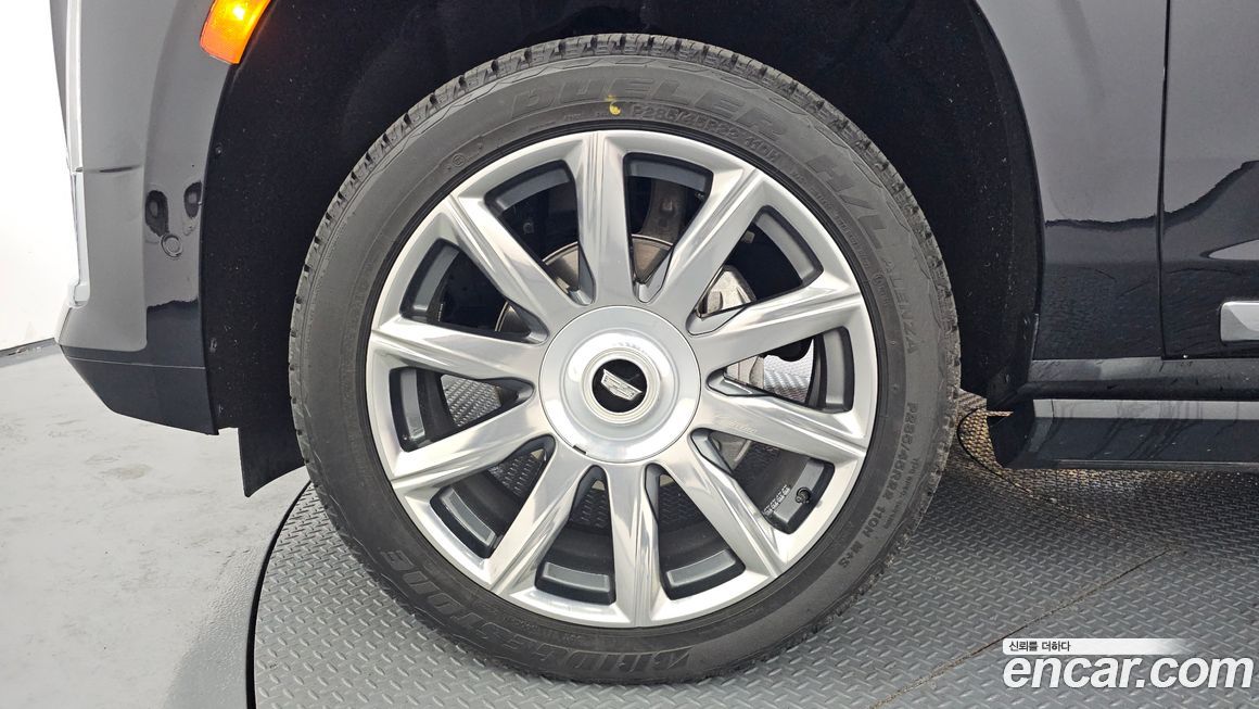 Cadillac Escalade 2023