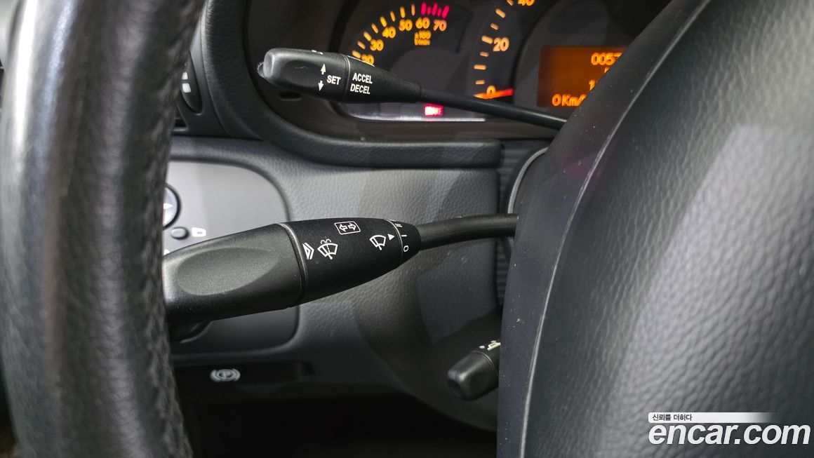 Mercedes-Benz C-Class 2004