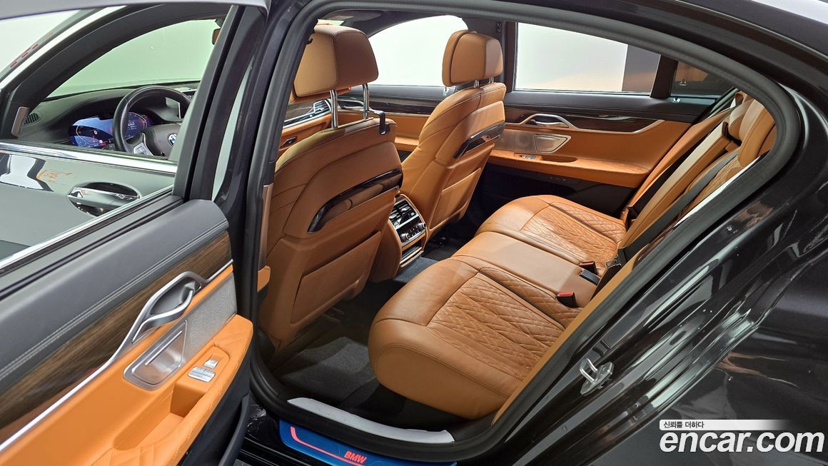 BMW 7-Series 2022