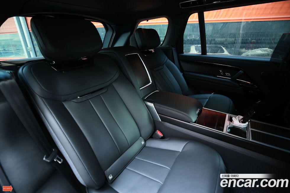 Land Rover Range Rover 2024