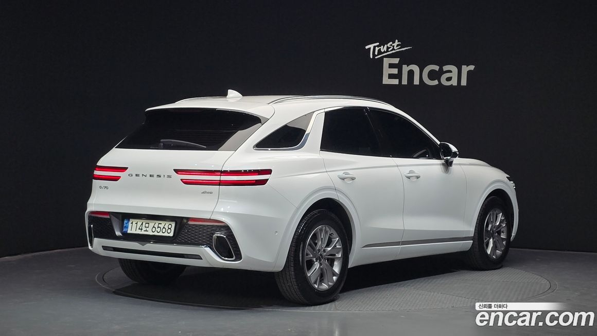 Genesis GV70 2022