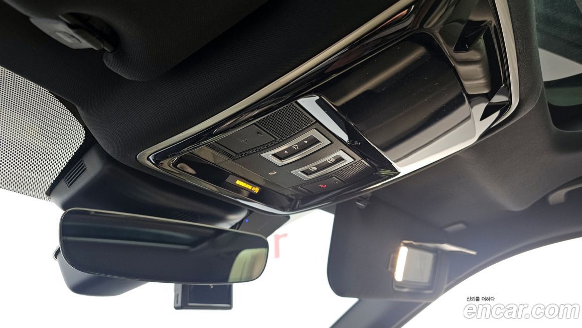 Land Rover Range Rover Velar 2018