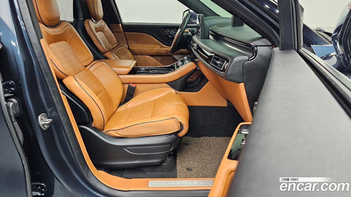 Lincoln Aviator 2021