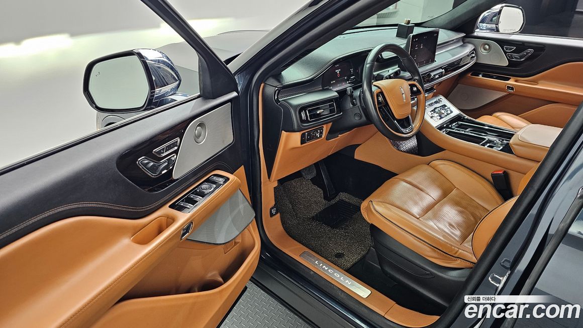 Lincoln Aviator 2021