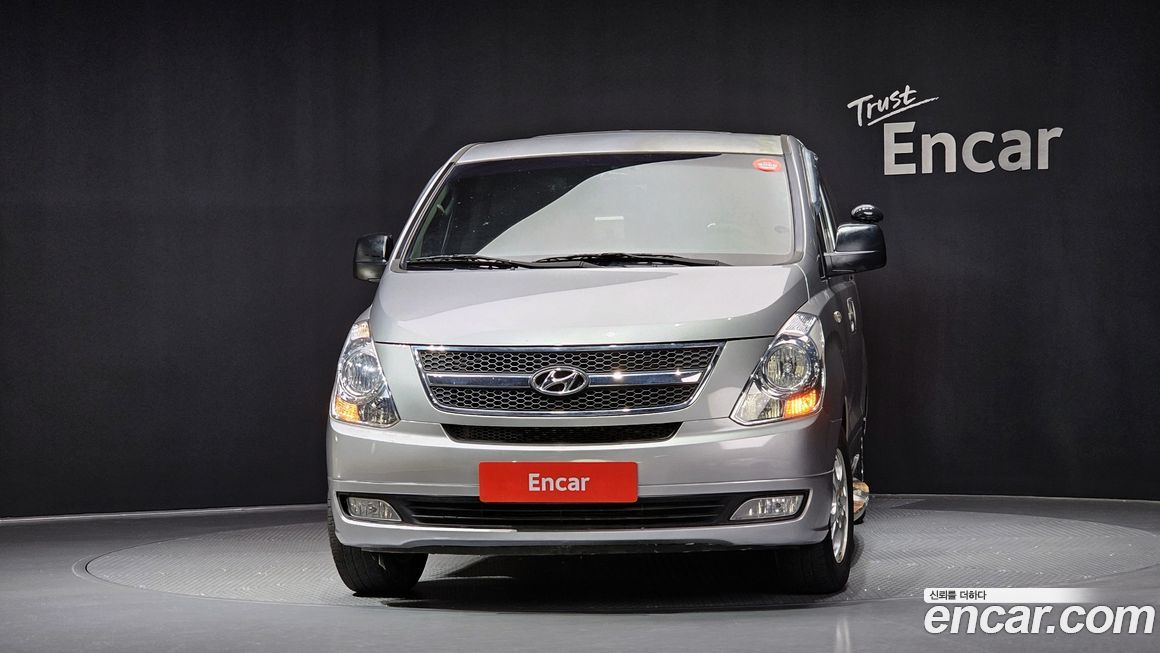 Hyundai Starex 2012