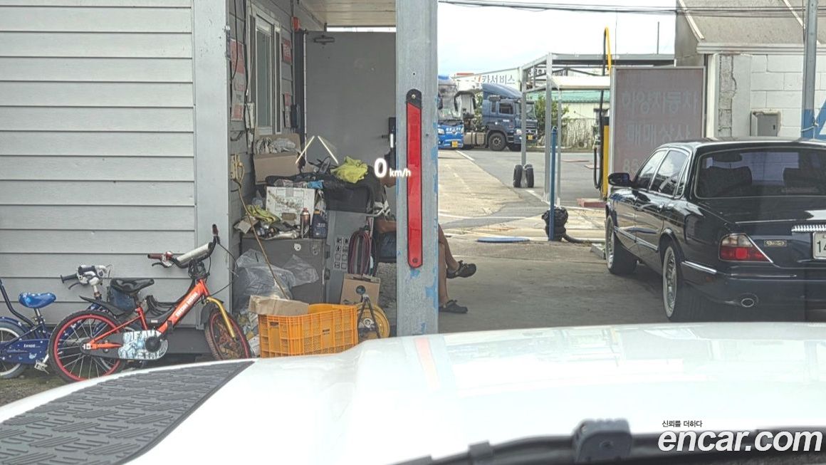 Land Rover Defender 2022