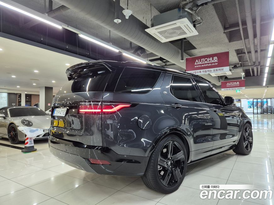 Land Rover Discovery 2025