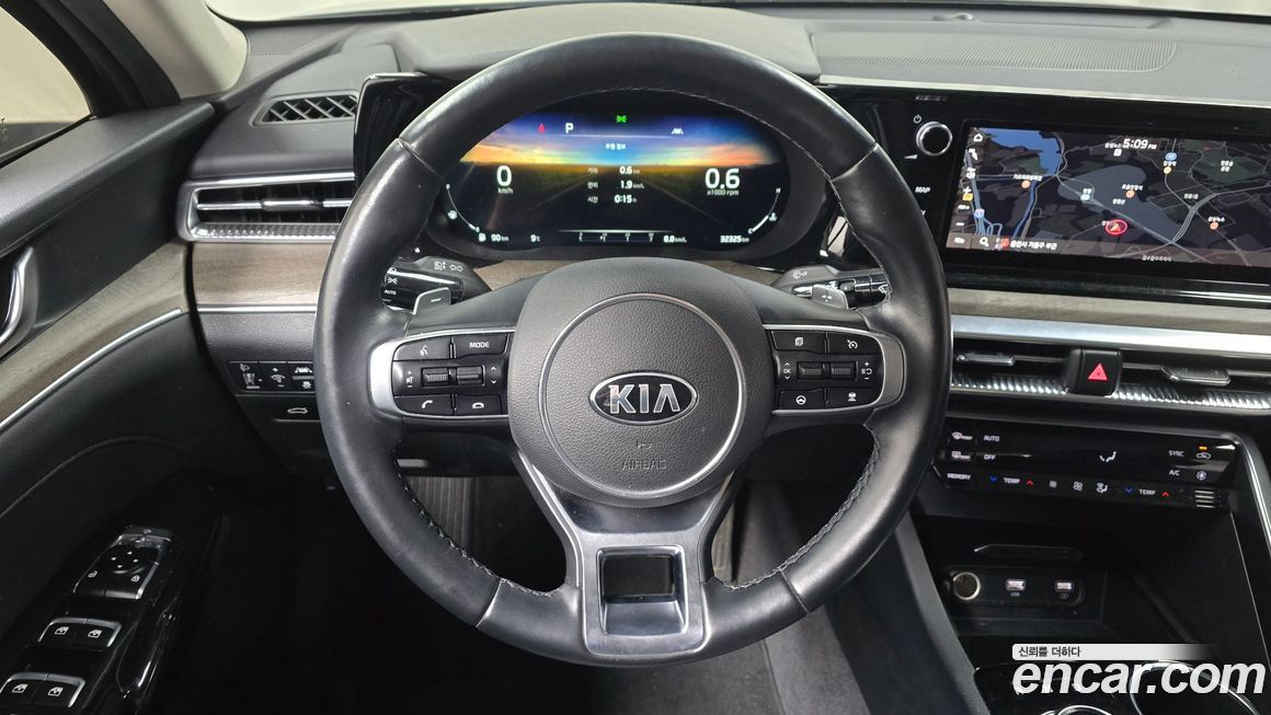 Kia K5 2021