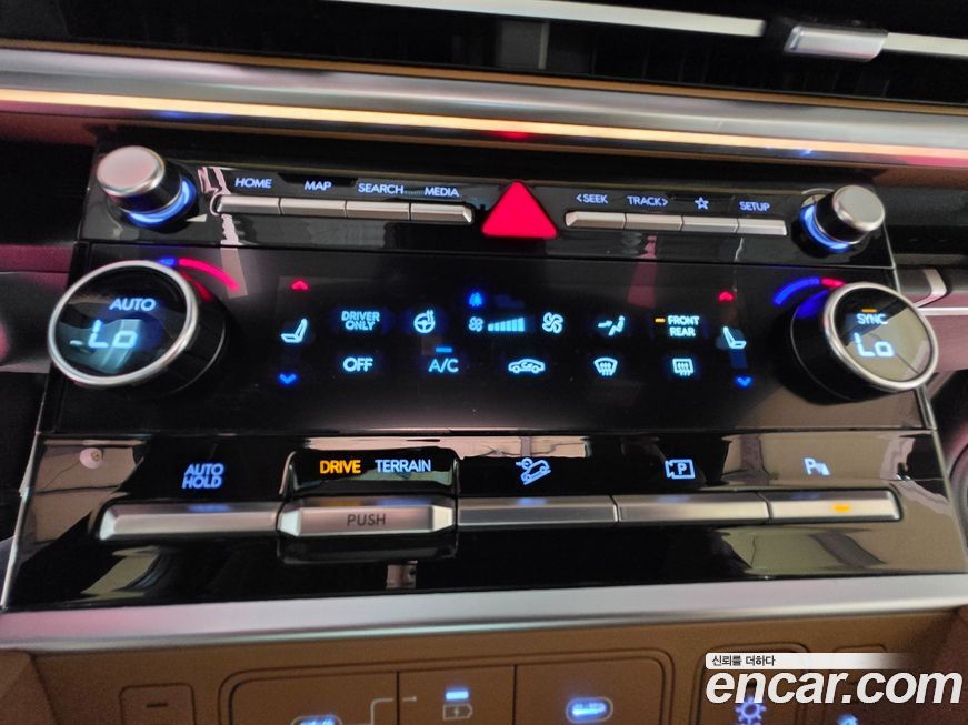 Hyundai Santafe 2024