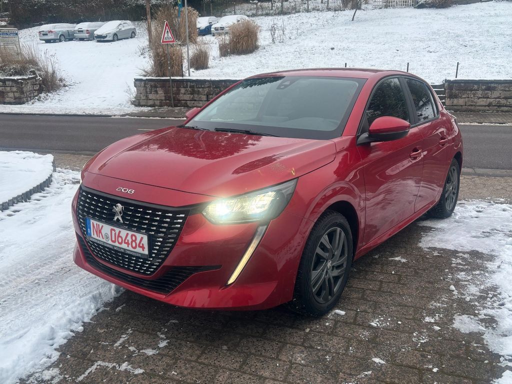 Peugeot 208 2021