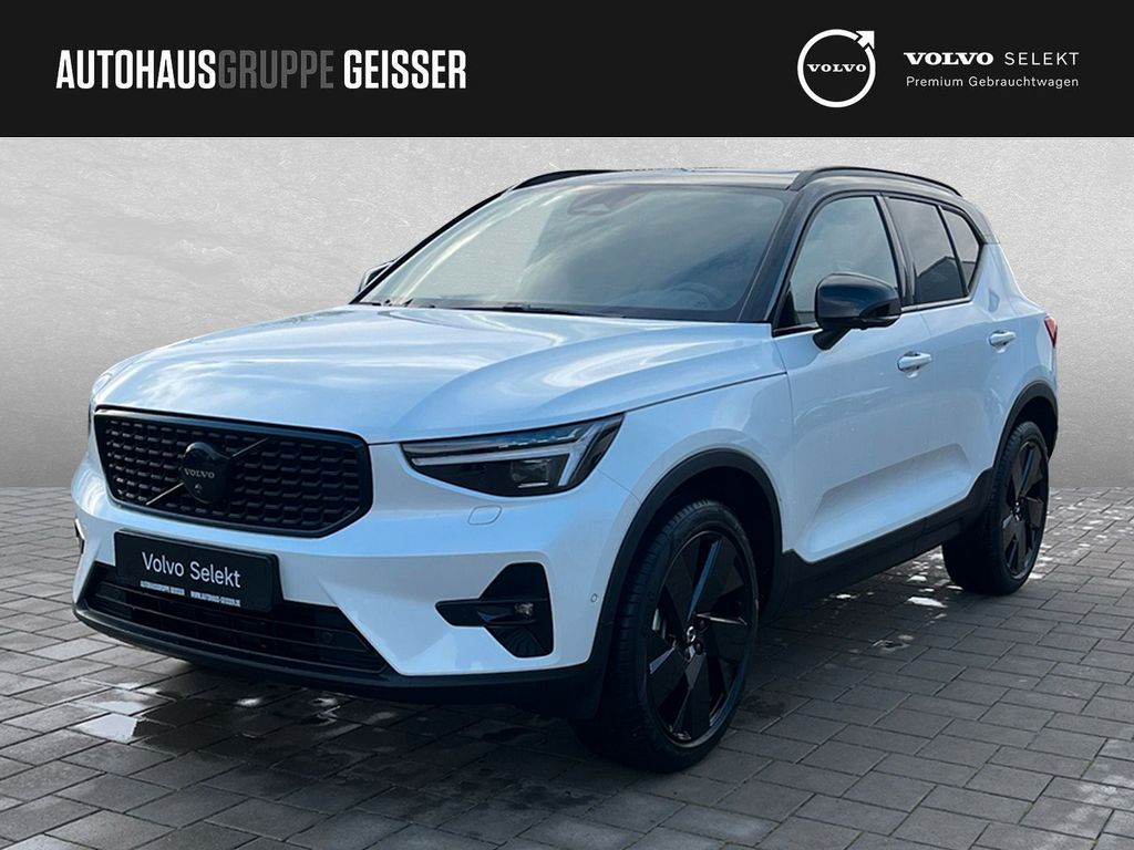 Volvo XC40 2025