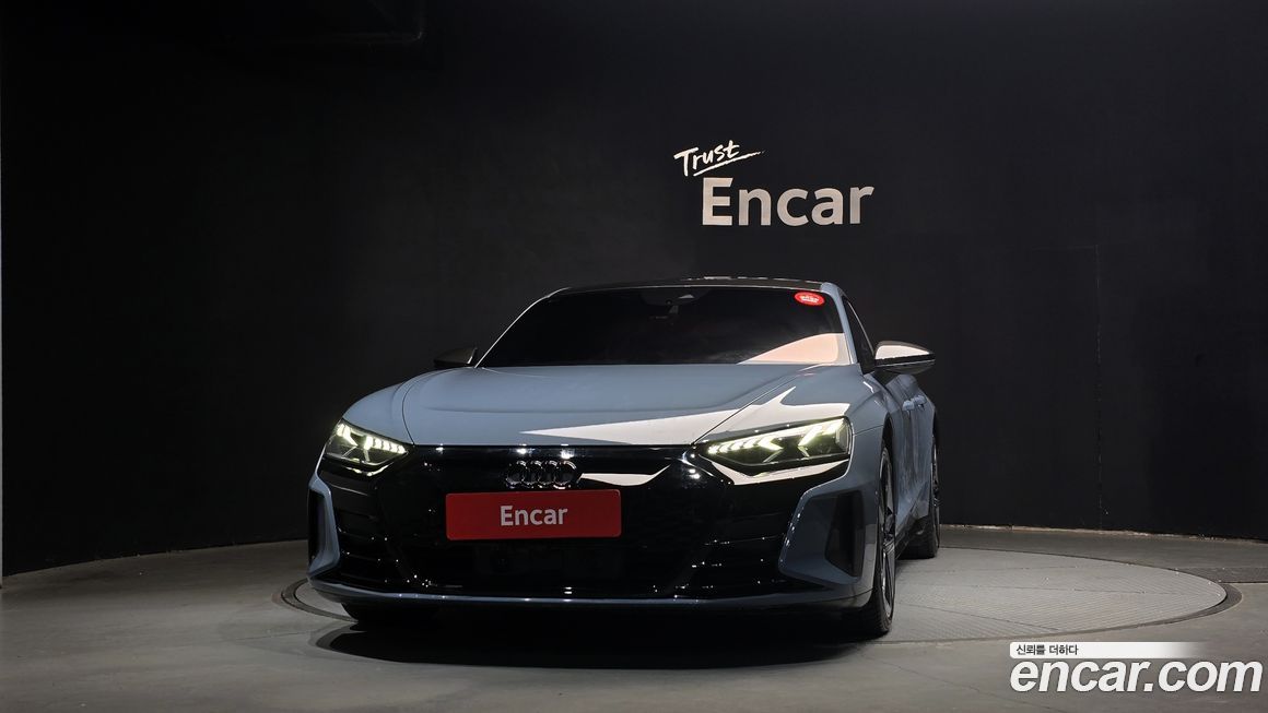 Audi RS e-tron GT 2022