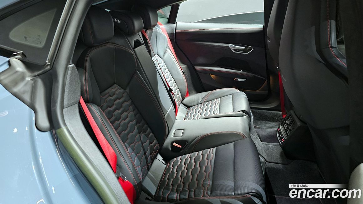 Audi RS e-tron GT 2022