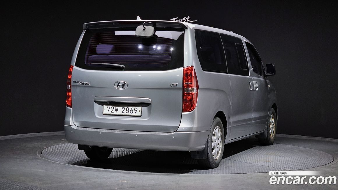 Hyundai Starex 2016