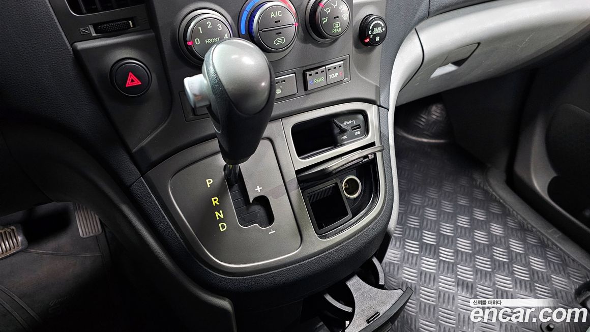 Hyundai Starex 2016