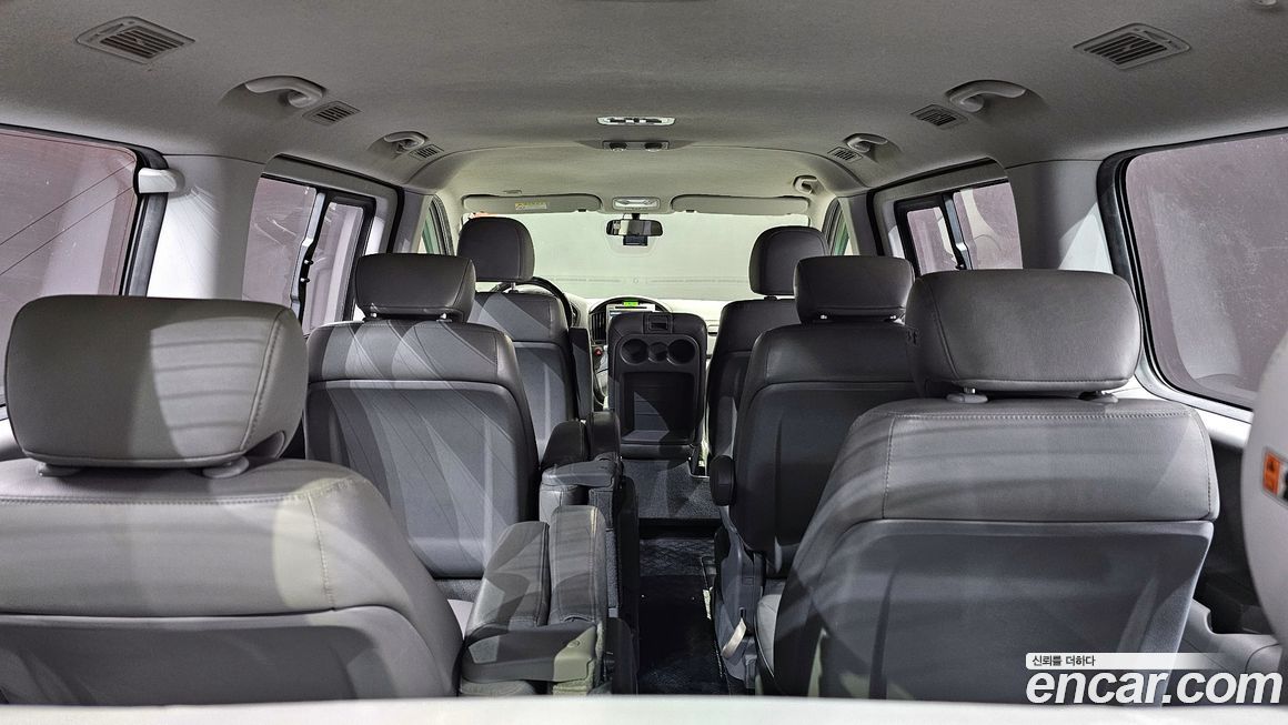 Hyundai Starex 2016