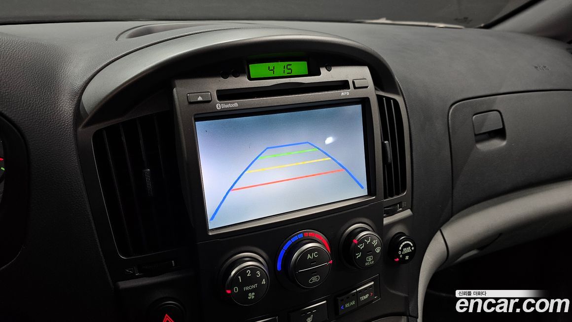 Hyundai Starex 2016