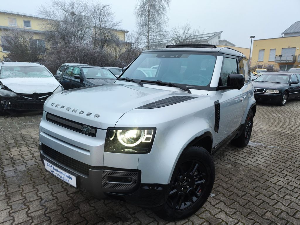 Land Rover Defender 2021
