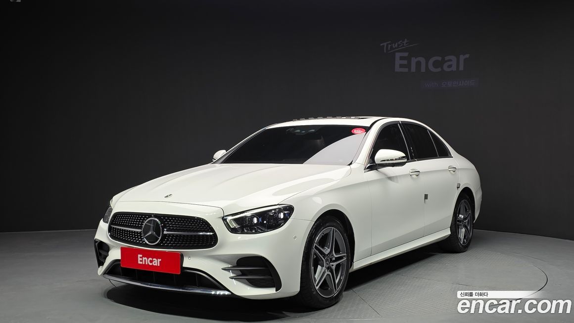 Mercedes-Benz E-Class 2023