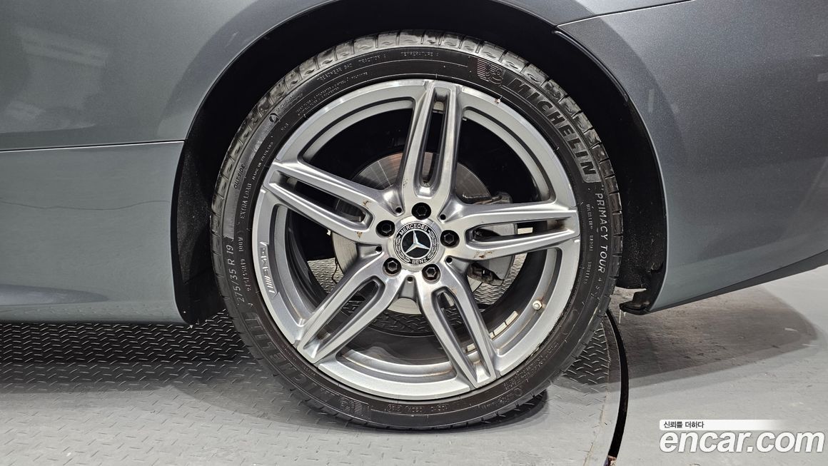 Mercedes-Benz E-Class 2019