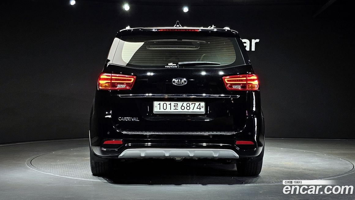 Kia Canival 2019