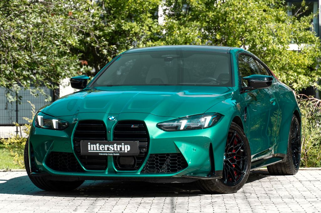 BMW M4 2025