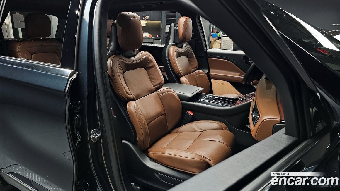 Lincoln Aviator 2023