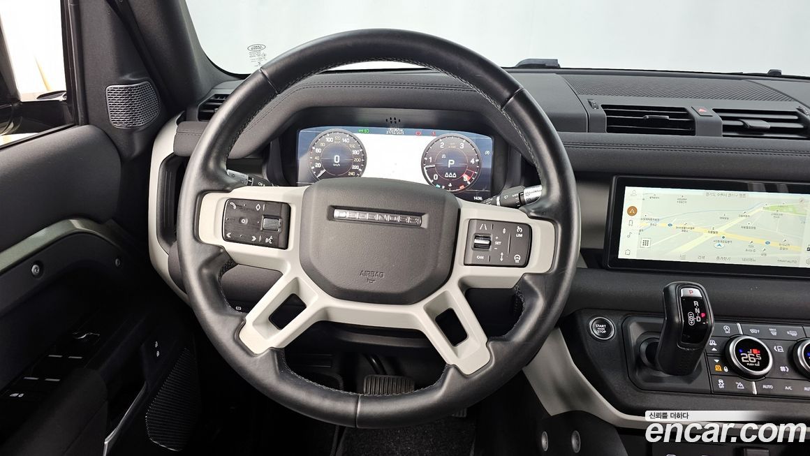 Land Rover Defender 2022