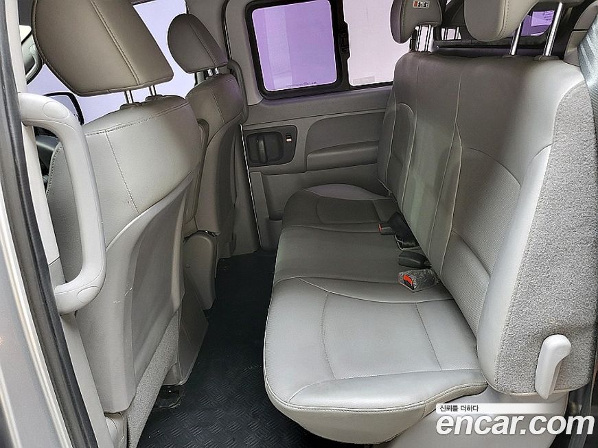 Hyundai Starex 2016