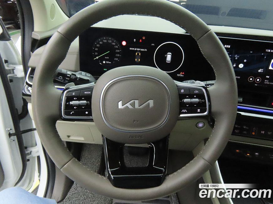 Kia Canival 2025