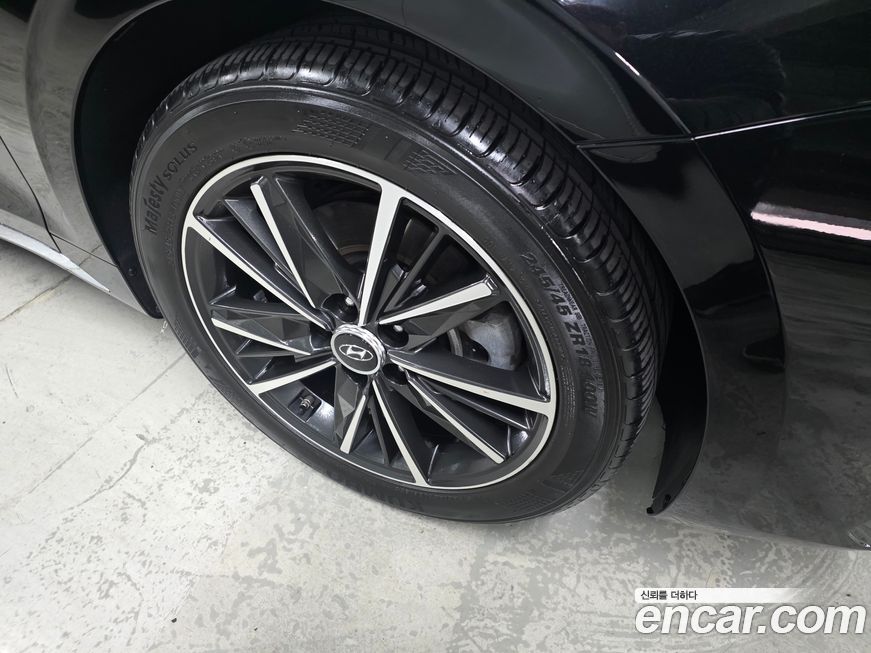 Hyundai Grandeur 2021