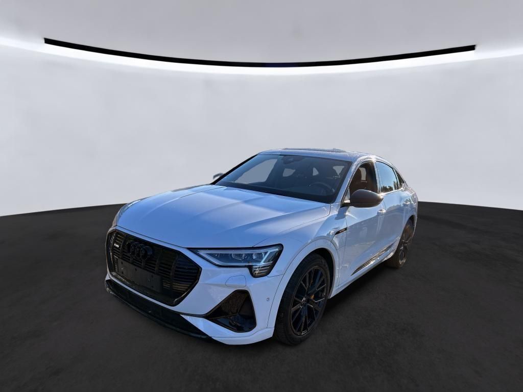 Audi e-tron 2022