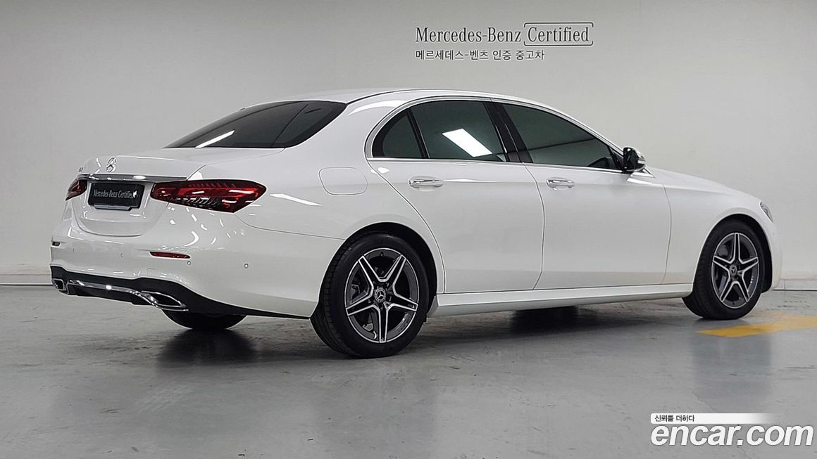 Mercedes-Benz E-Class 2023