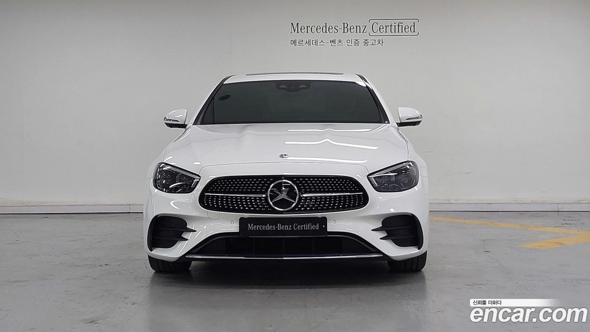 Mercedes-Benz E-Class 2023