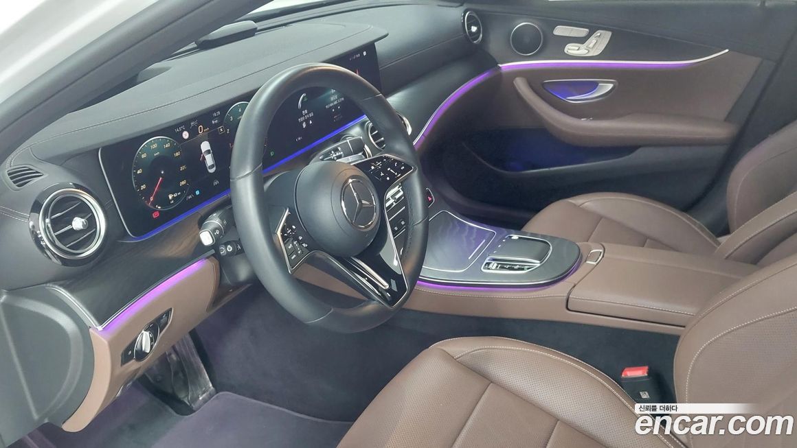 Mercedes-Benz E-Class 2023