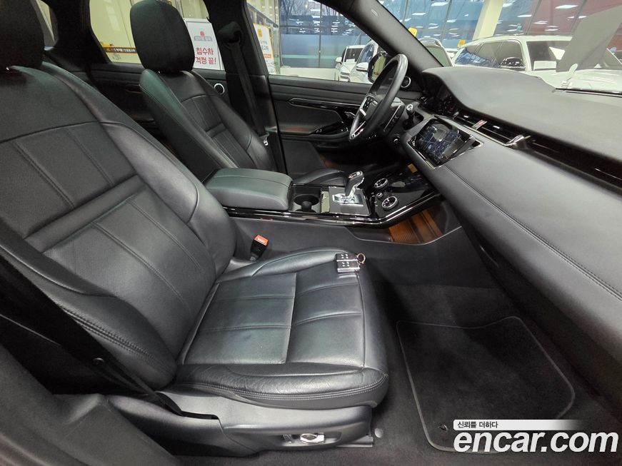 Land Rover Range Rover Evoque 2021