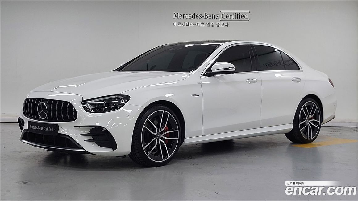 Mercedes-Benz E-Class 2021