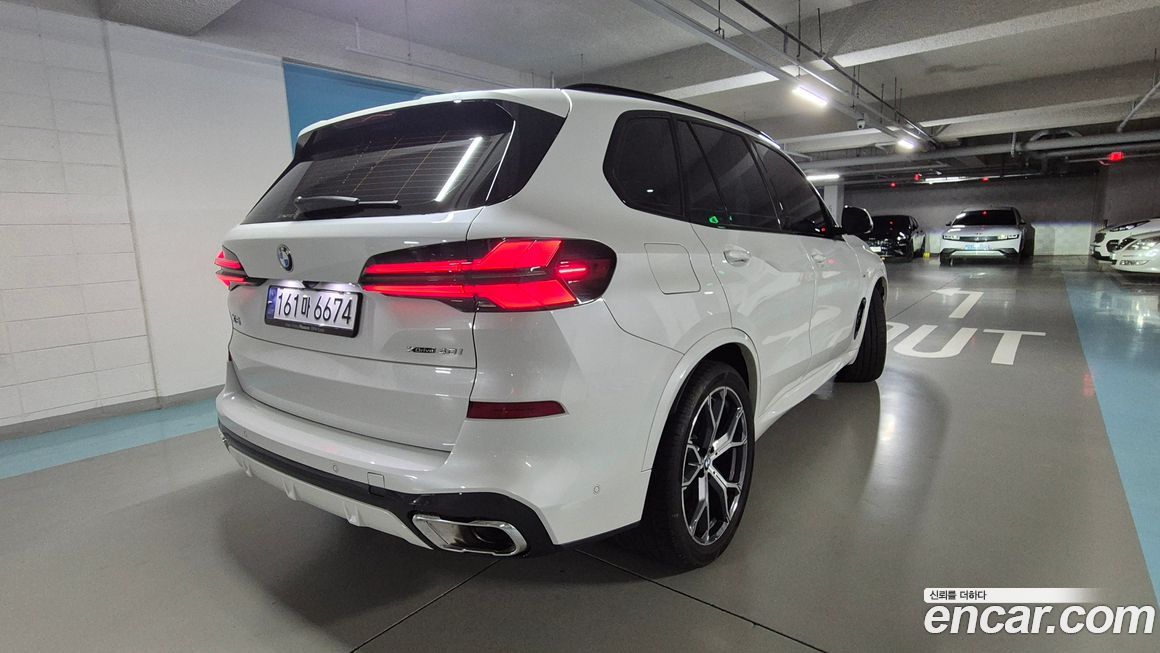 BMW X5 2024
