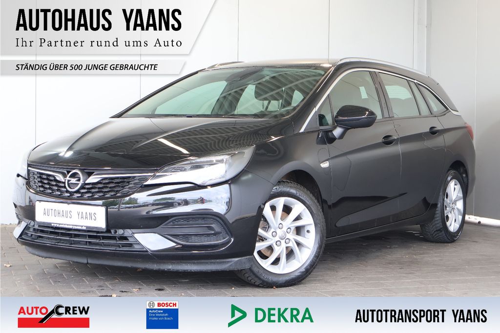 Opel Astra 2022