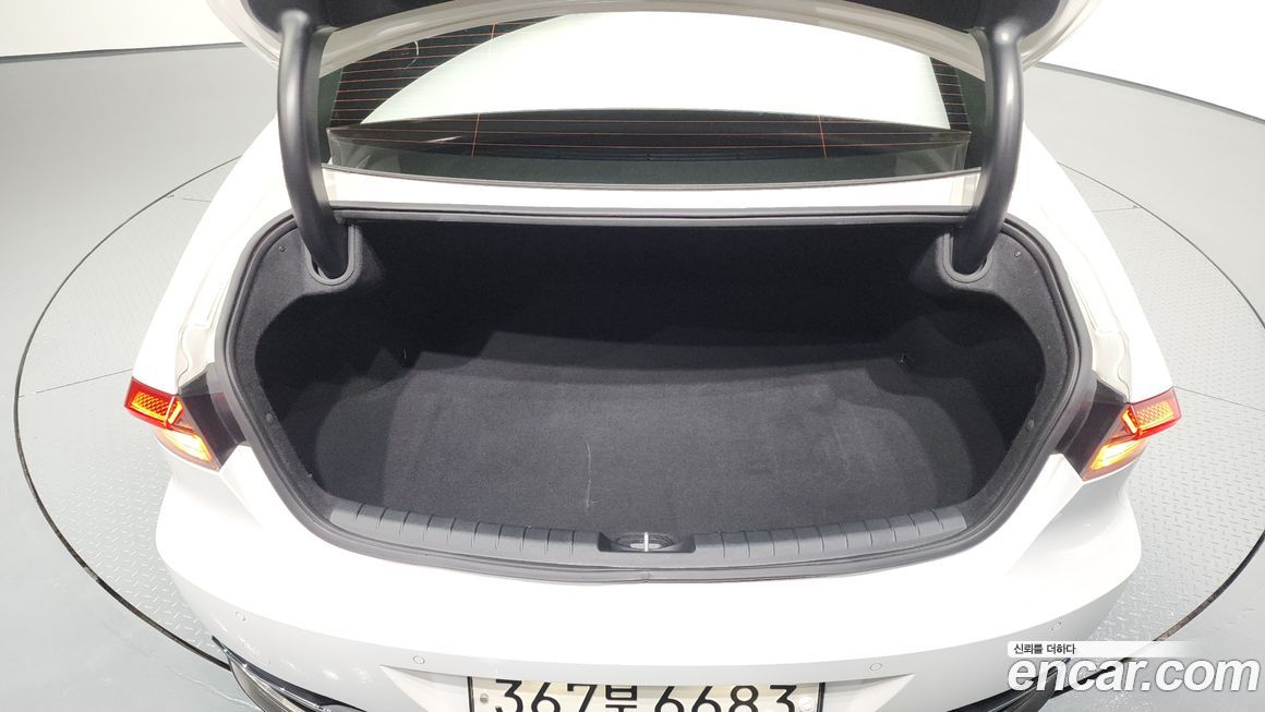 Hyundai Grandeur 2022