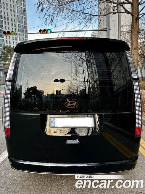 Hyundai Staria 2025