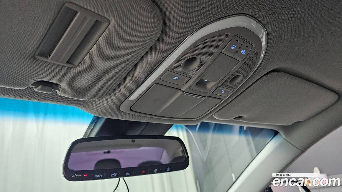 Hyundai Genesis 2016