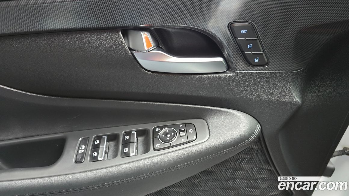 Hyundai Santafe 2022