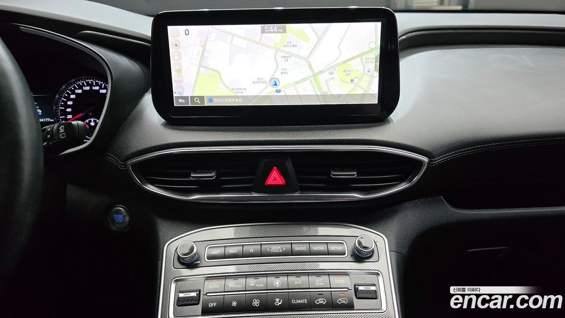 Hyundai Santafe 2022