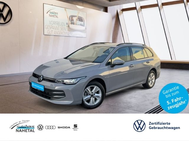 Volkswagen Golf 2024