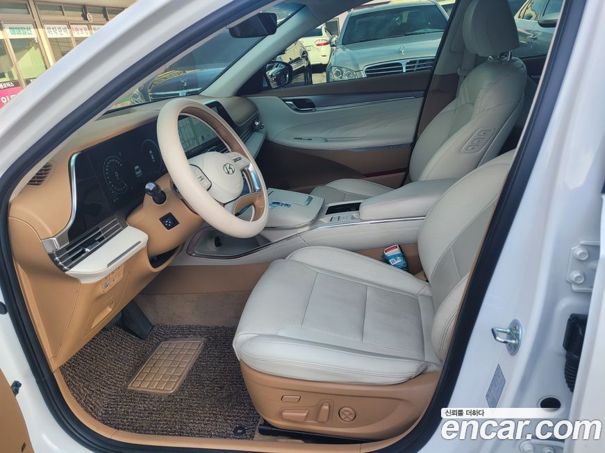 Hyundai Grandeur 2021