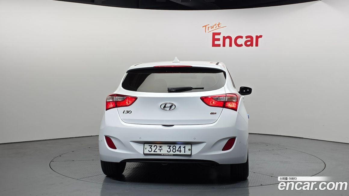 Hyundai i30 2016