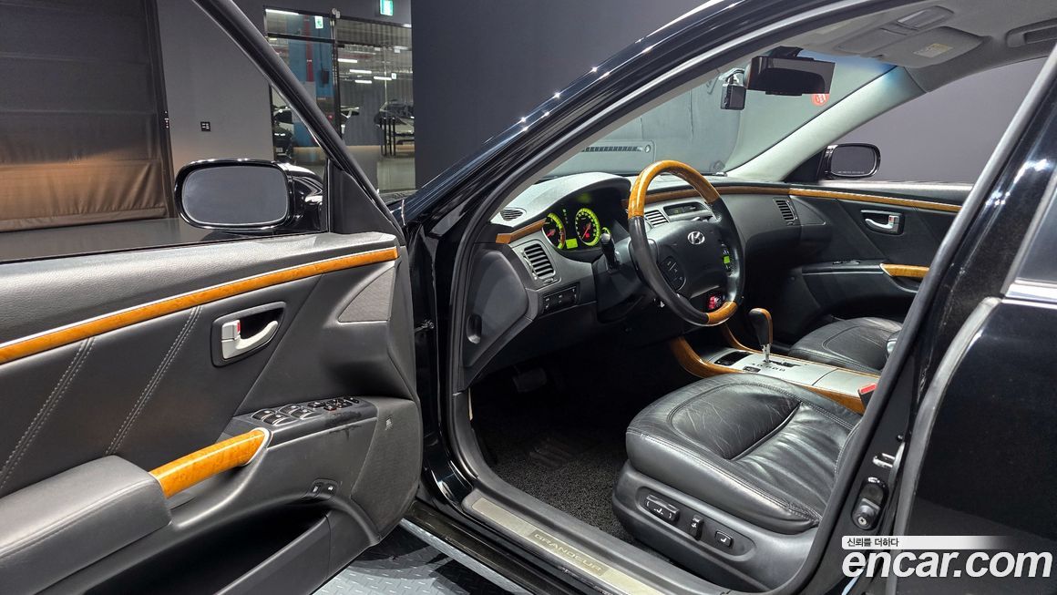 Hyundai Grandeur 2005