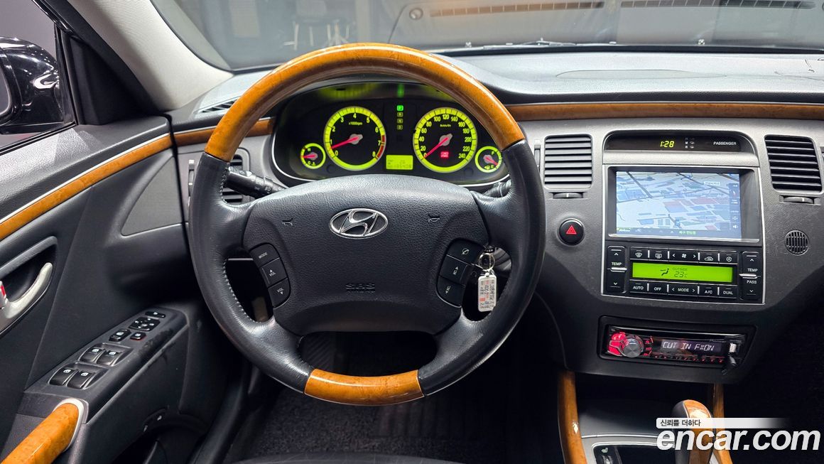 Hyundai Grandeur 2005