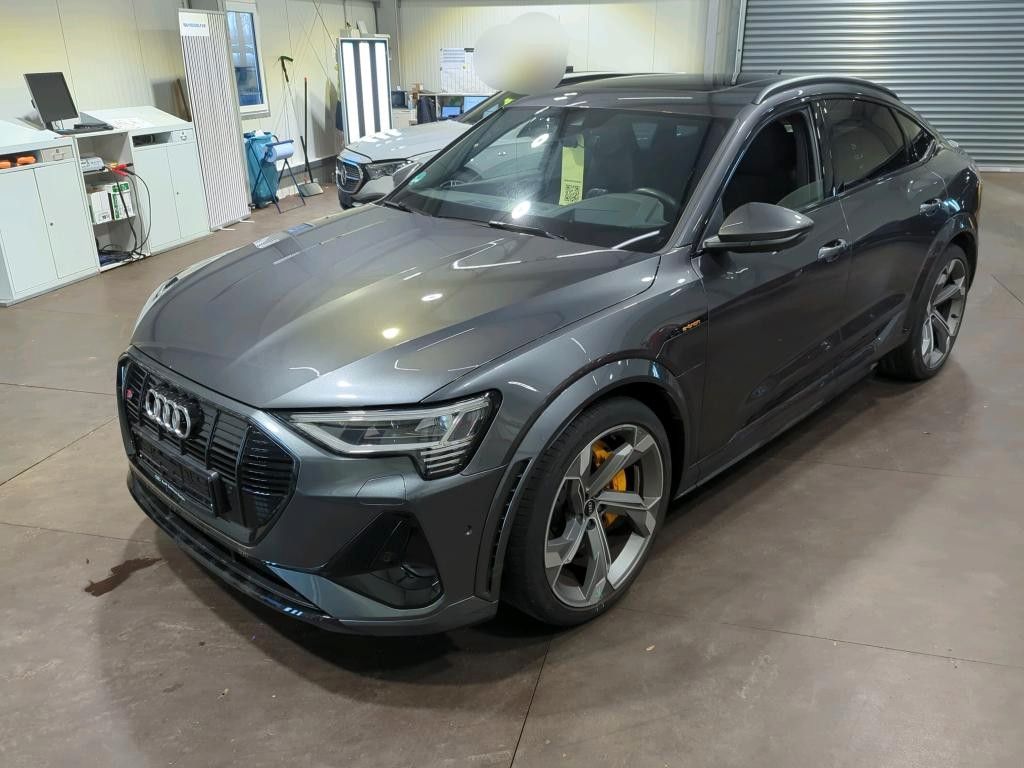 Audi e-tron 2021